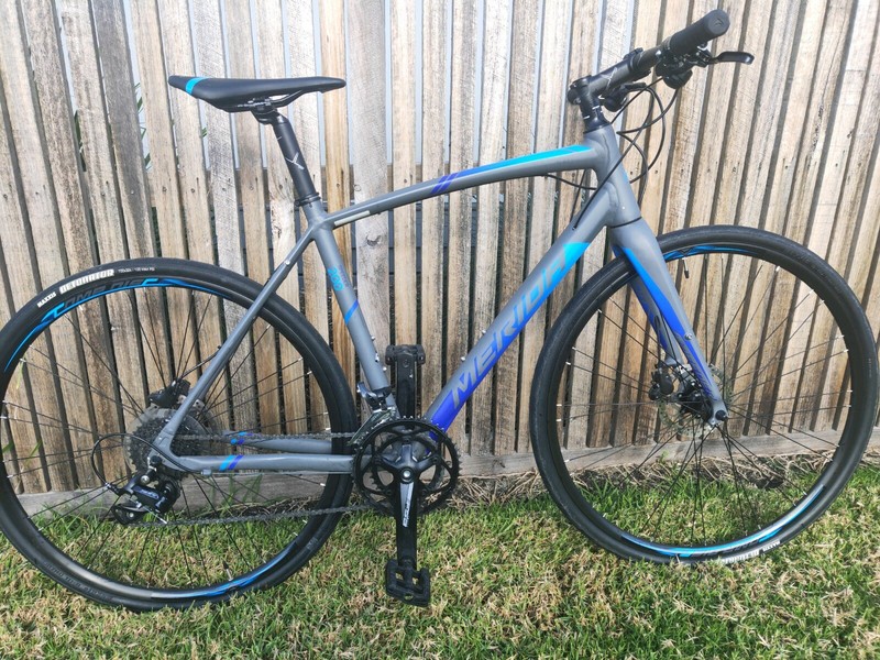 merida flat bar road bike