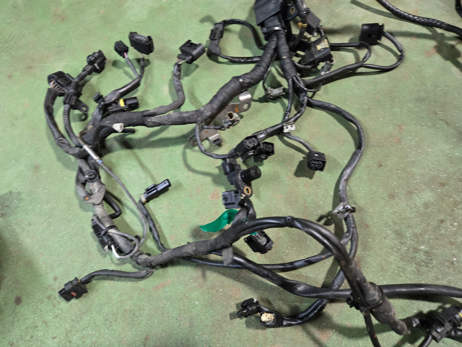 A6511509256 MERCEDES ENGINE WIRING HARNESS 1 BROKEN CONNECTOR - Picture 6 of 17