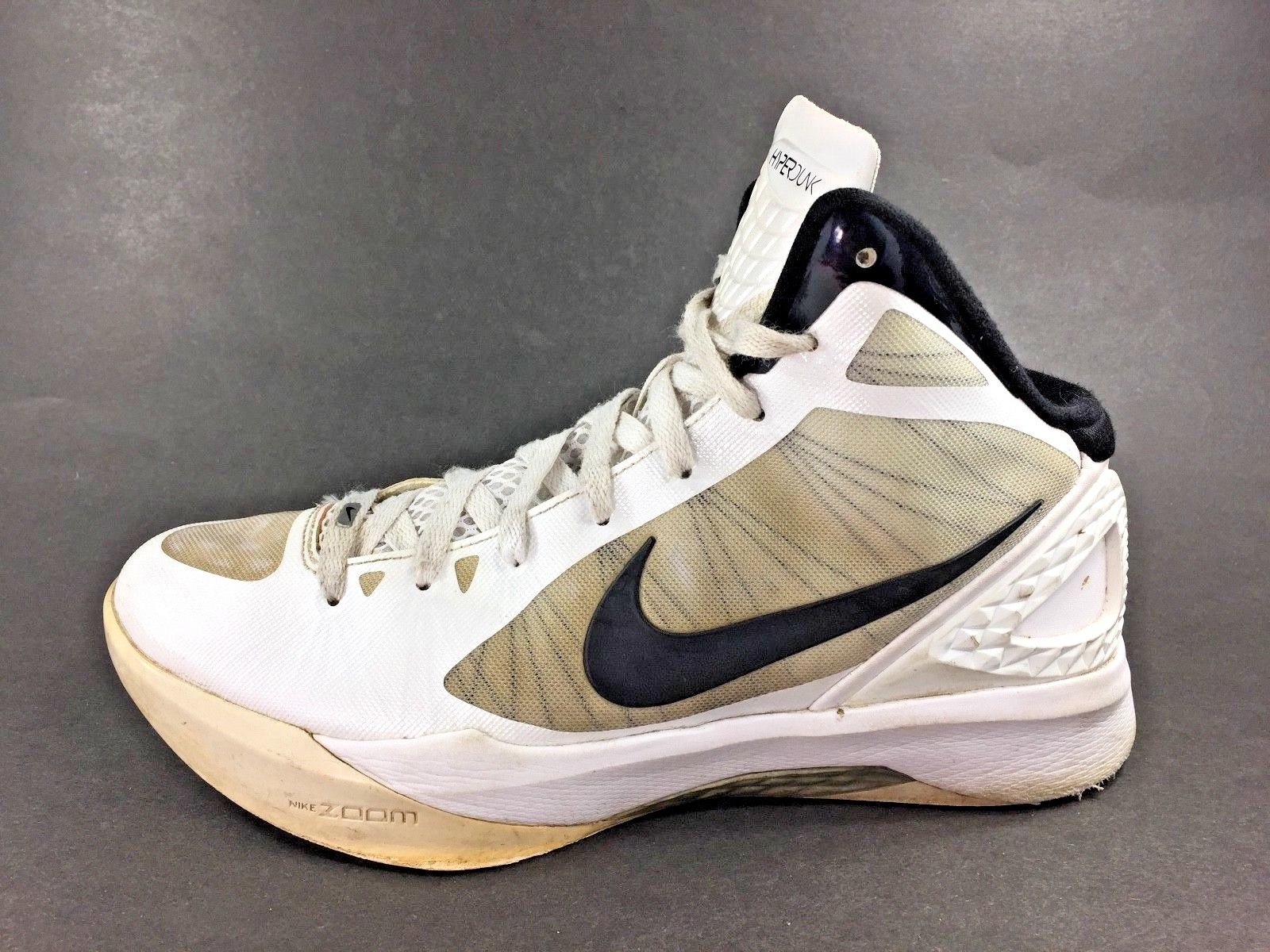 Nike™ ~ HYPERDUNK Basketball Shoes. ~ 454143-100 ~ Men Sz