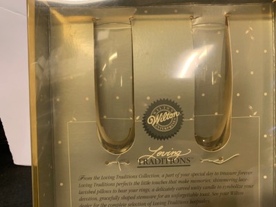 CHAMPAGNE FLUTES  WILSON   NIB WEDDING PARTY
