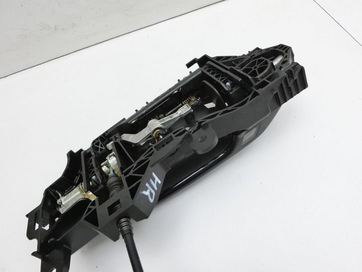 Audi A4 8W B9 15-19 Kombi Türgriff Griff aussen Rechts Hinten LY9B Audi A4 8W B9 15-19 08.08.2017 8W0837882A 252032... Vorschau 5