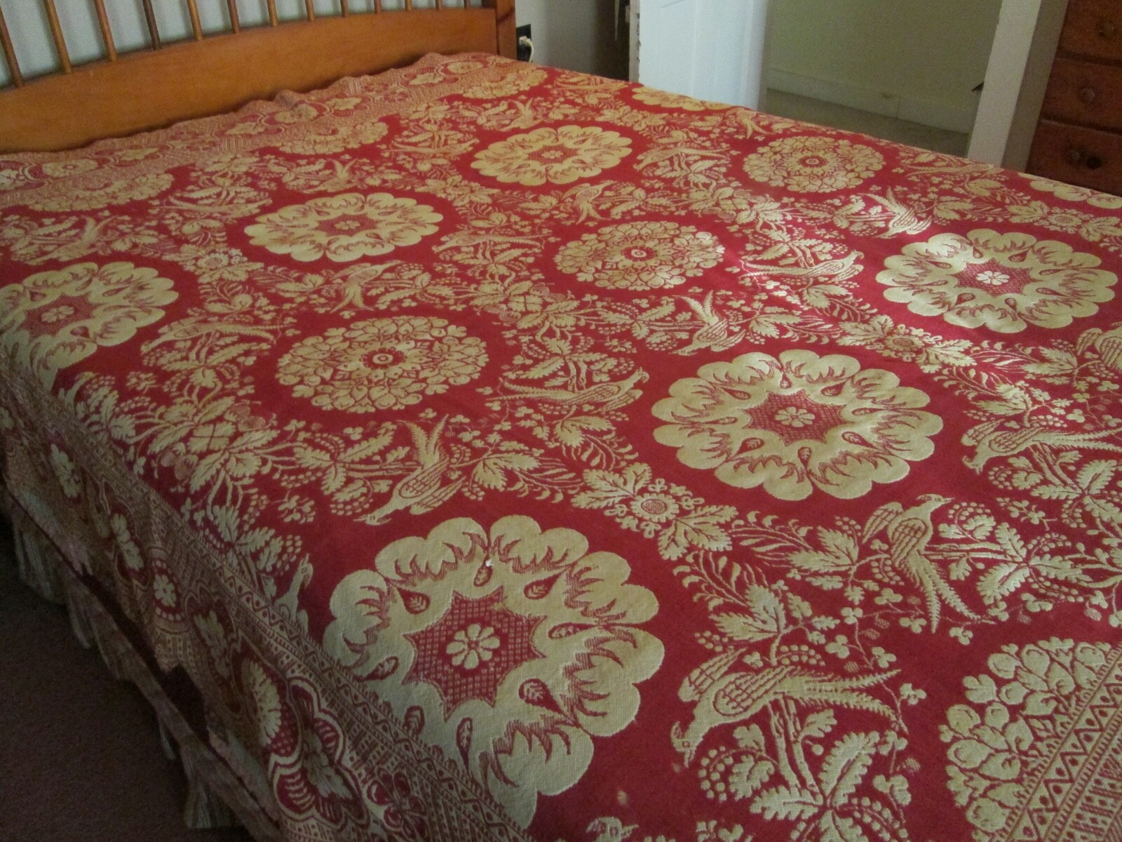 ANTIQUE VTG JACQUARD WOVEN BED COVERLET BIRDS FLORAL RED & ECRU 80