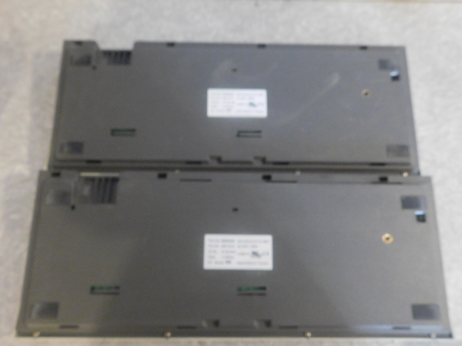 1x    92F6330 	KEYBOARD 4690-6300 POS 93F1919 M8