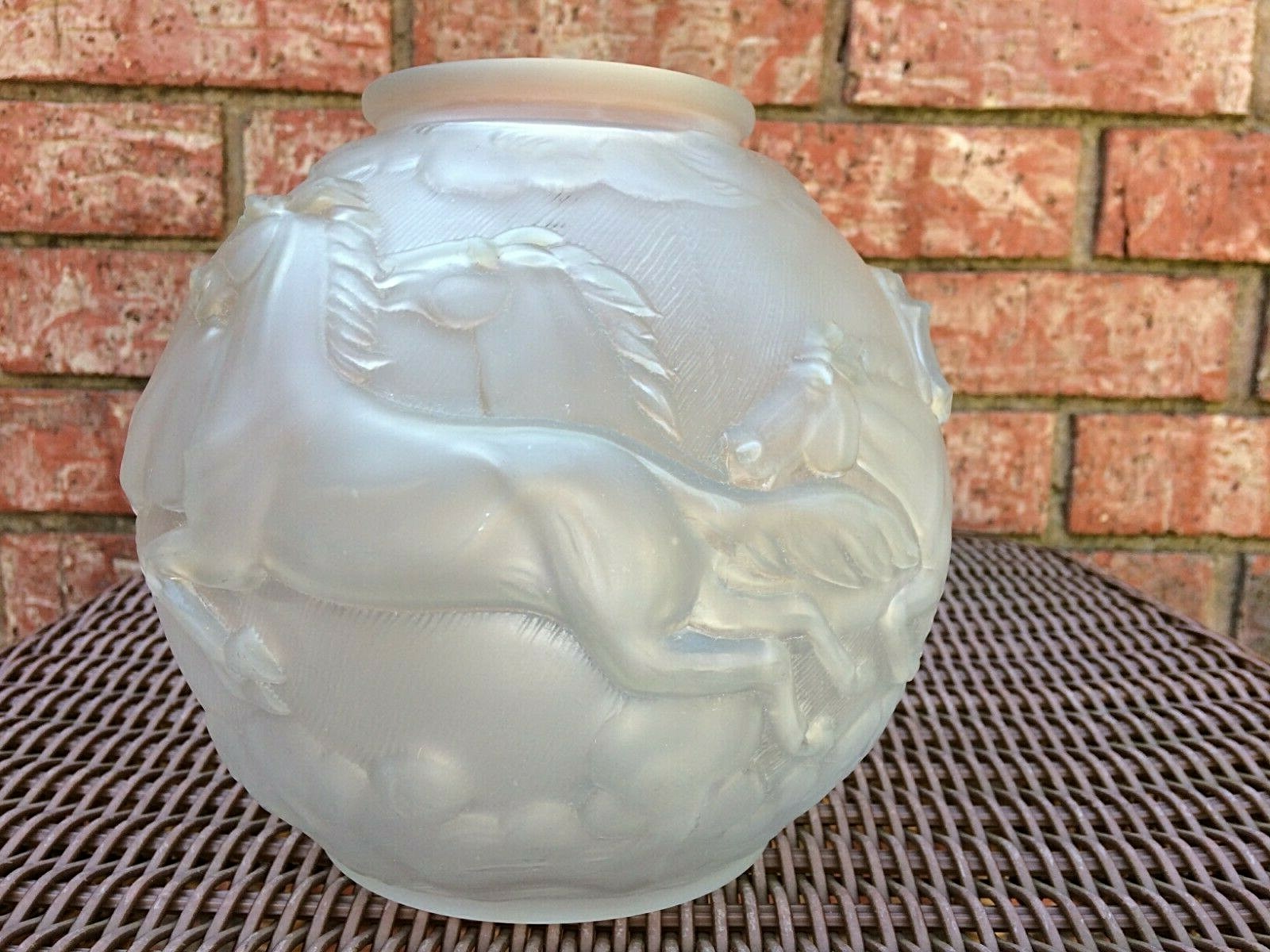 STAMPEDING HORSE VASE MADE IN CZECHOSLOVAKIA  CIRCA 1920'S MARKED MINT CONDITION