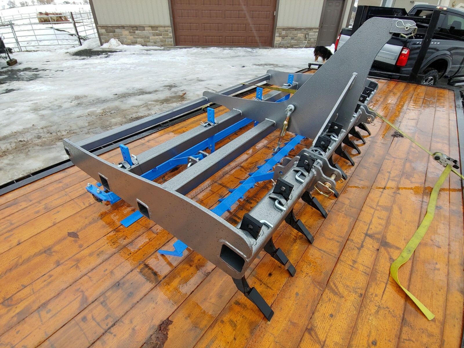 Arena Drag - 84 inch - New - Silver Vein / Blue - RF Groomers