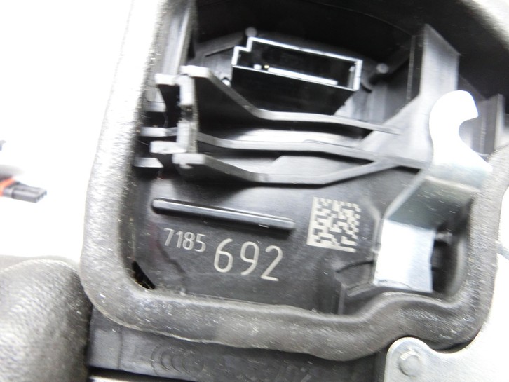 BMW F11 525d 10-14 Kombi Türschloss Stellmotor Verriegelung Vorne Rechts BMW F11 525d 10-14 04.04.2013 7185692 gebraucht Vorschau 3