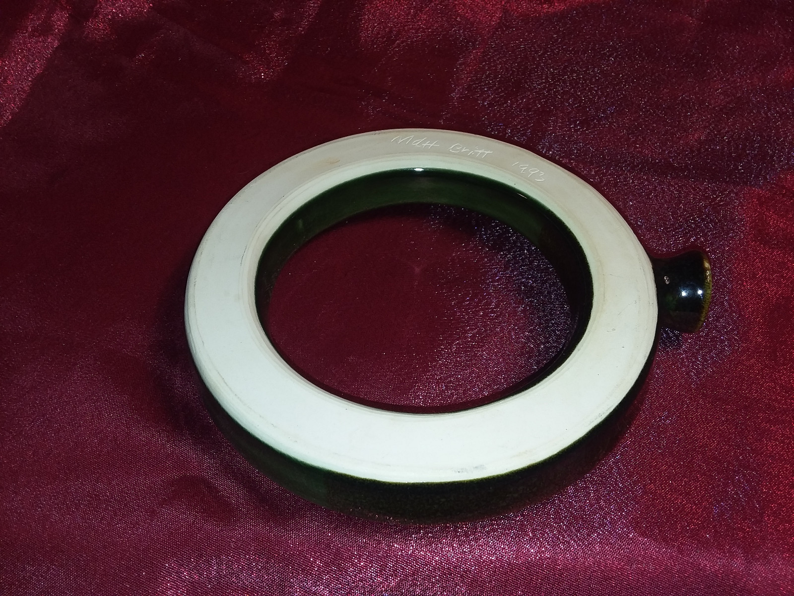 Green ceramic circle trivet  #  3623