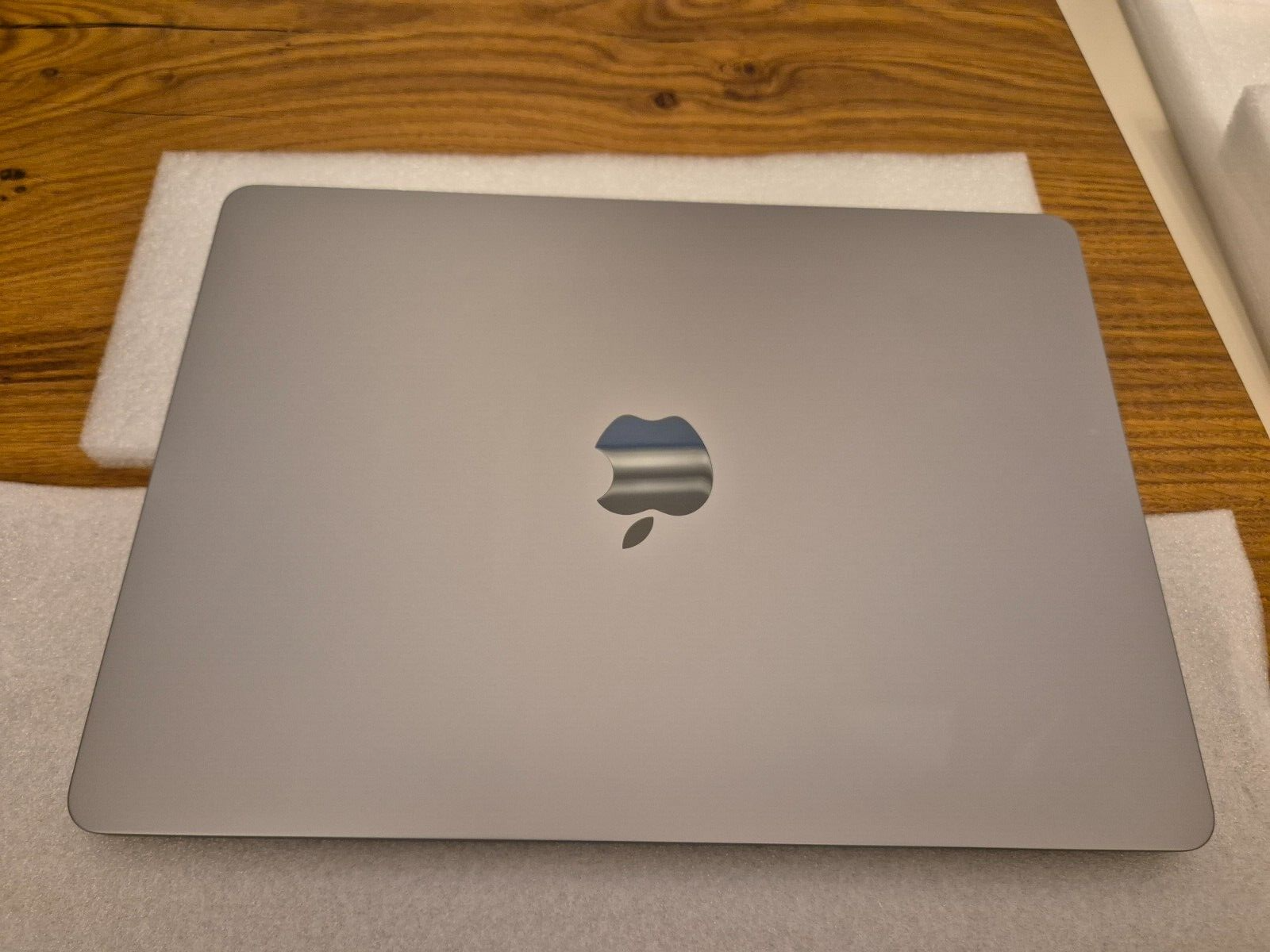 Apple MacBook Air 13.6 Apple MacBook Air 13.6