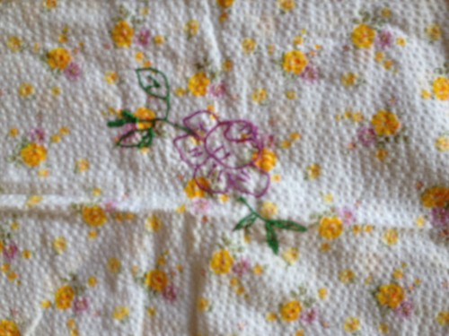 VINTAGE HOSTESS Kitchen APRON Seersucker Yellow/WHITE Floral Embroidery Handmade