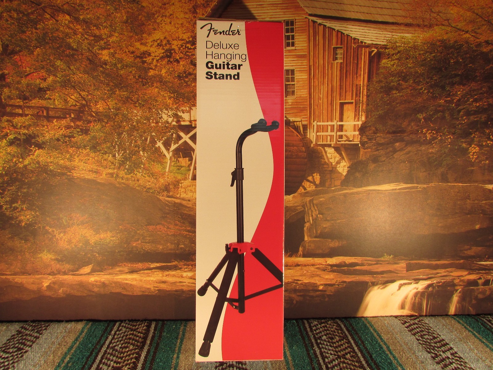 NEW Fender Deluxe Hanging GUITAR/BASS STAND