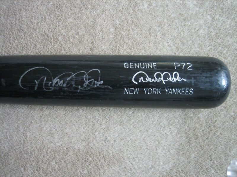 Derek Jeter Game Used Signed Louisville Slugger Baseball Bat Autographed Yankees