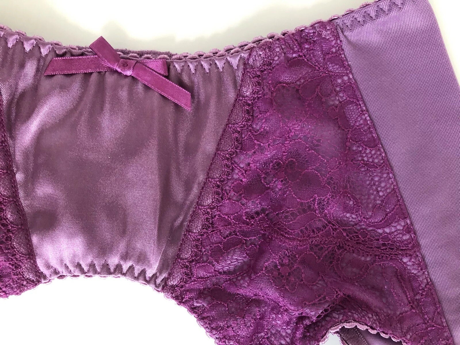 Size Small 6 Strap Garter Belt - Secrets In Lace Style 38626 Purple