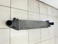 Mercedes W212 S212 E200 09-13 CDI  2,2 100KW Ladeluftkühler Kühler Mercedes W212 S212 E200 09-13 13.09.2011... Vorschau 2