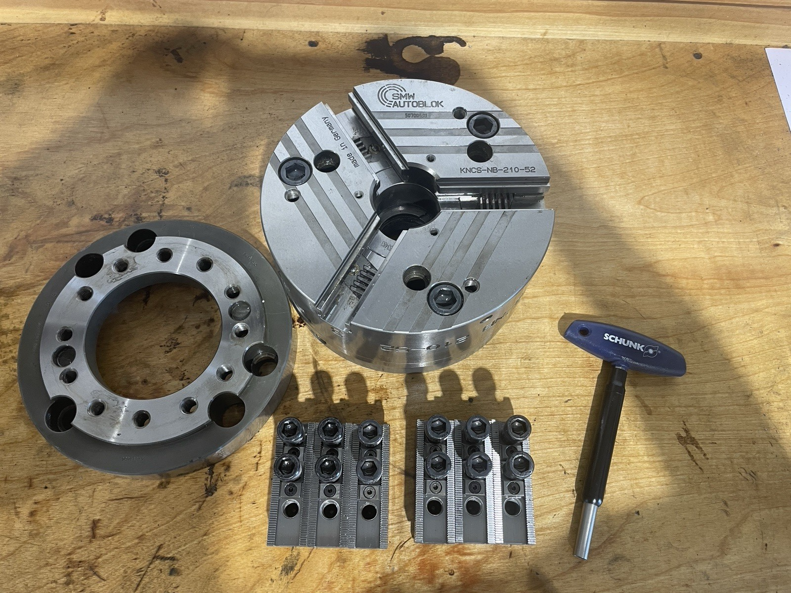 SMW Autoblok KNCS-NB-210-52 Z170 3-Jaw Chuck w/ A2-8 adapter