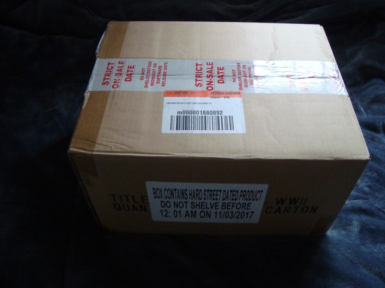 Call of Duty WWII Deployment Kit Brand NEW - in orig Call of Duty WWII Deployment Kit Brand NEW - in orig