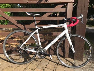 Felt Z Series - Medium (Good Condition)