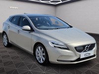 2016 Volvo V40 2.0 D4 Inscription Euro 6 (s/s) 5dr HATCHBACK Diesel Manual