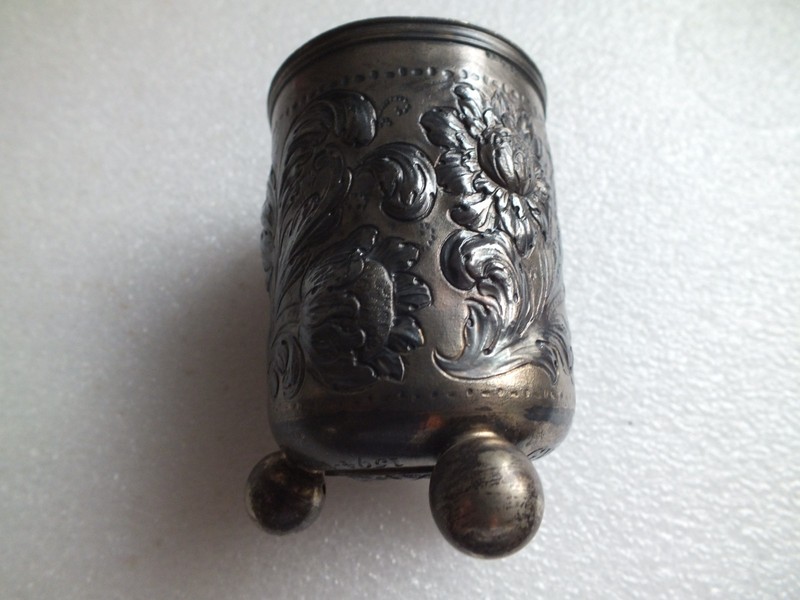 KugelfußBecher  Mit Floralem Motiven + KöNig Gustav Adolf Medaille - Mg 59