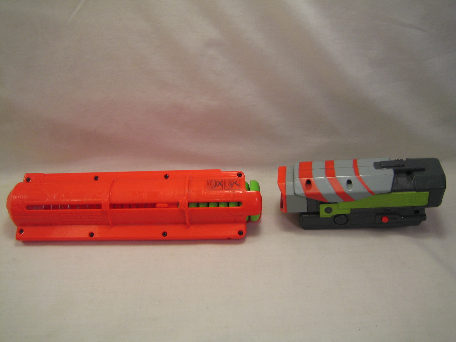 Nerf Vortex Nitron Near Complete w/ 8 discs and working scope works