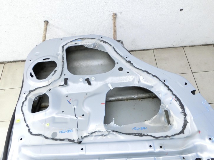 Citroen C-Crosser 07-12 Tür Links Hinten KTS Citroen C-Crosser 07-12 23.01.2008 9006N1 gebraucht Vorschau 7