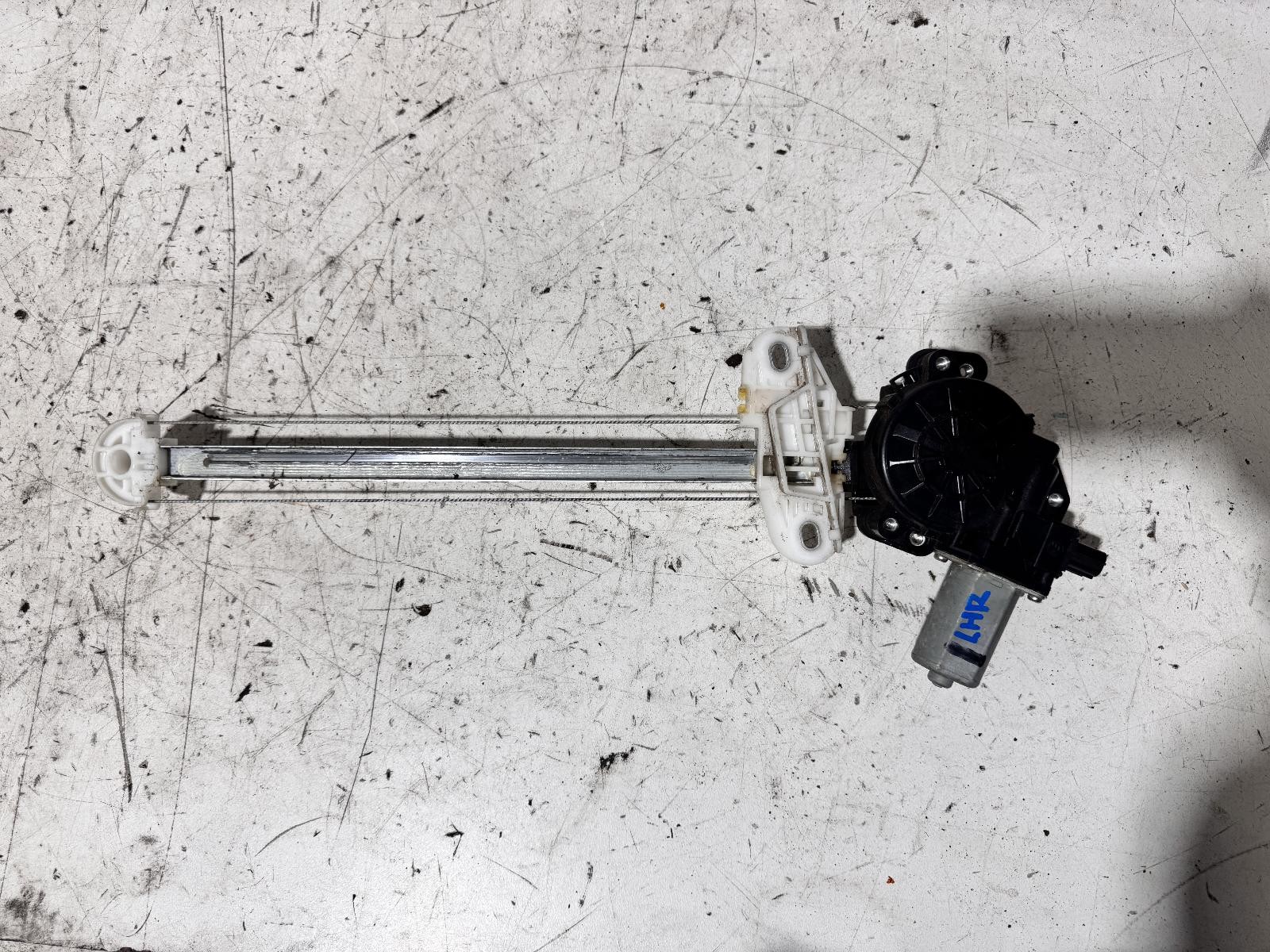 Honda Civic Left Rear Door Window Regulator 9th Gen 02/2012-04/2016 - thumbnail 2