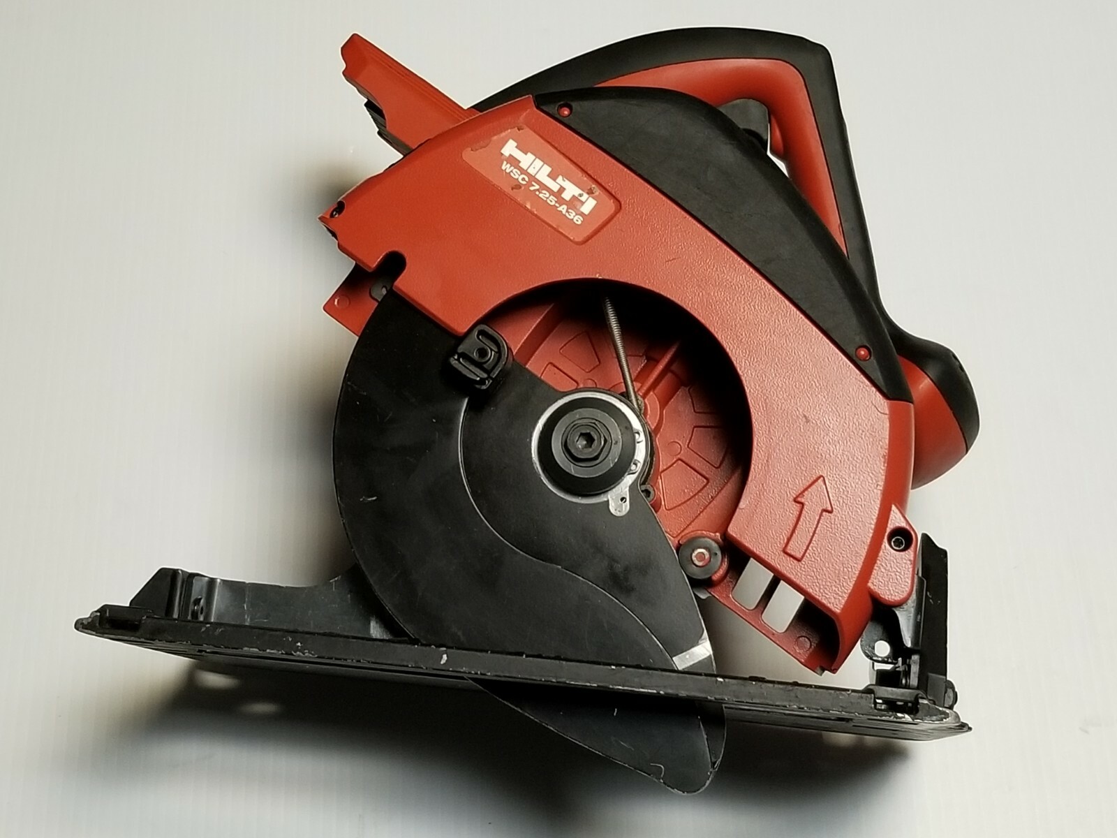 Hilti SCW 70/ WSC 7.25-S CIRCULAR SAW 新品