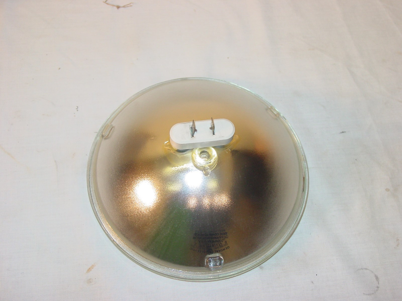 GENERAL ELECTRIC 200 WATT 6.6 AMP PROJECTOR PAR LAMP BEACON TOWER OBSTRUCTION