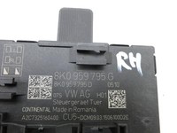 Audi A4 8K B8 QU 11-15 Steuergerät ECU Modul Türsteuergerät Rechts Hinten Audi A4 8K B8 QU 11-15 10.04.2015... Vorschau 4