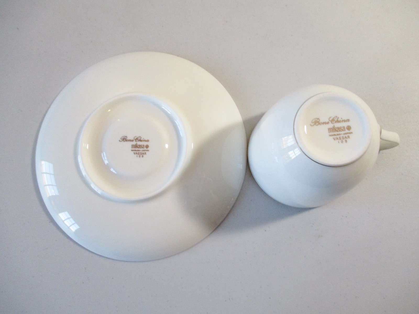 4 Mikasa Vassar 108 Cups & Saucers