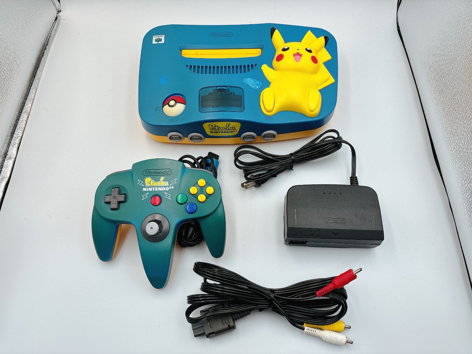 Nintendo 64 Pokemon Pikachu Console Blue x Yellow Limited