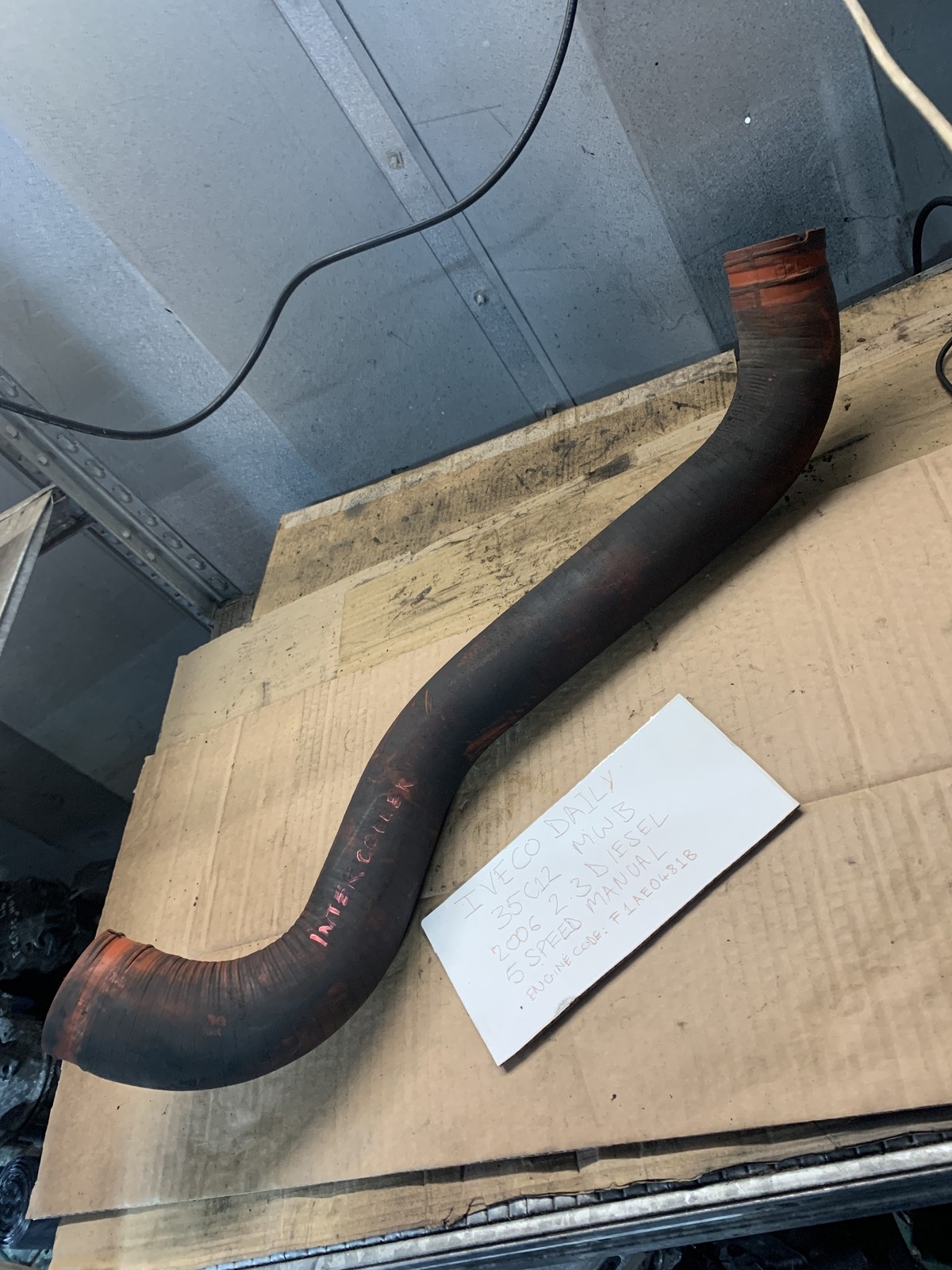 IVECO Daily 35C12 2006 2.3 Diesel F1AE0481B Intercooler Pipe Hose
