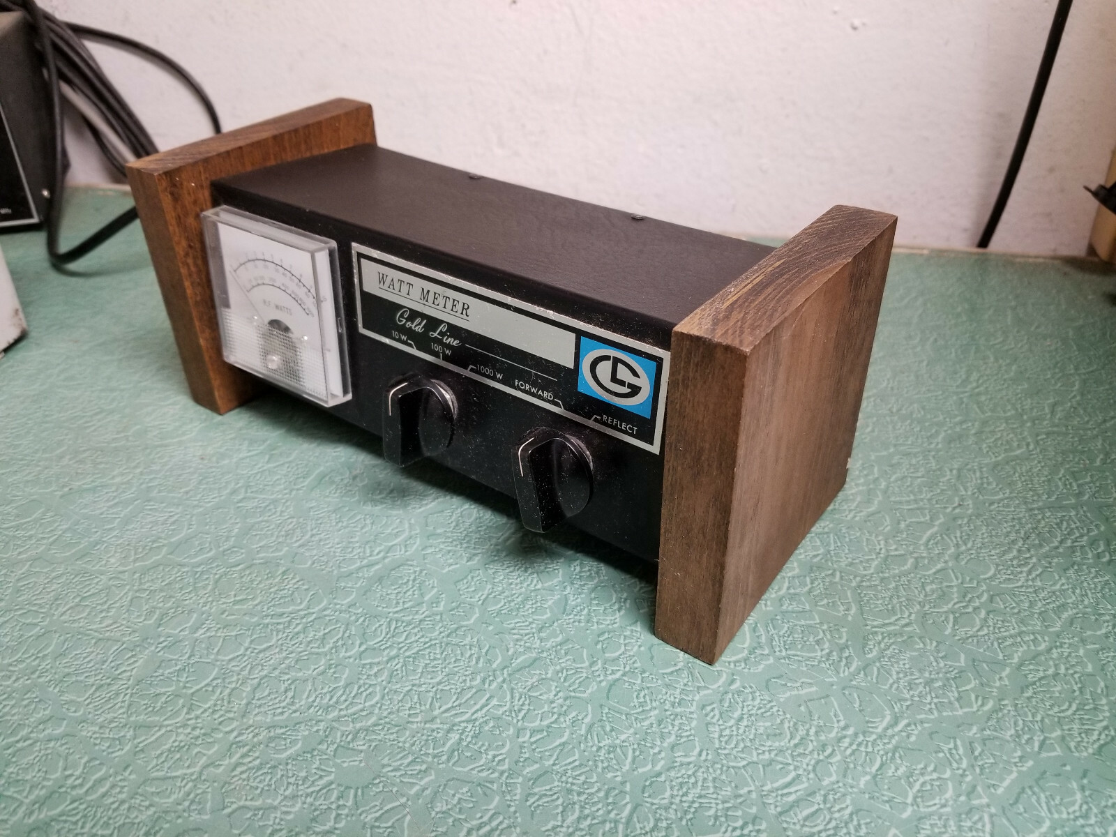 Gold Line 1000 watt meter nice! 8-30MHz