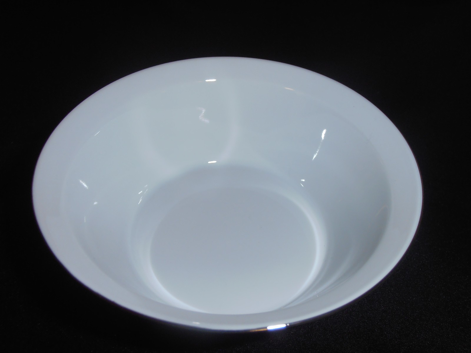 Vintage Rosenthal Studio-linie Germany White Desert/Fruit Bowl, Platinum Trim