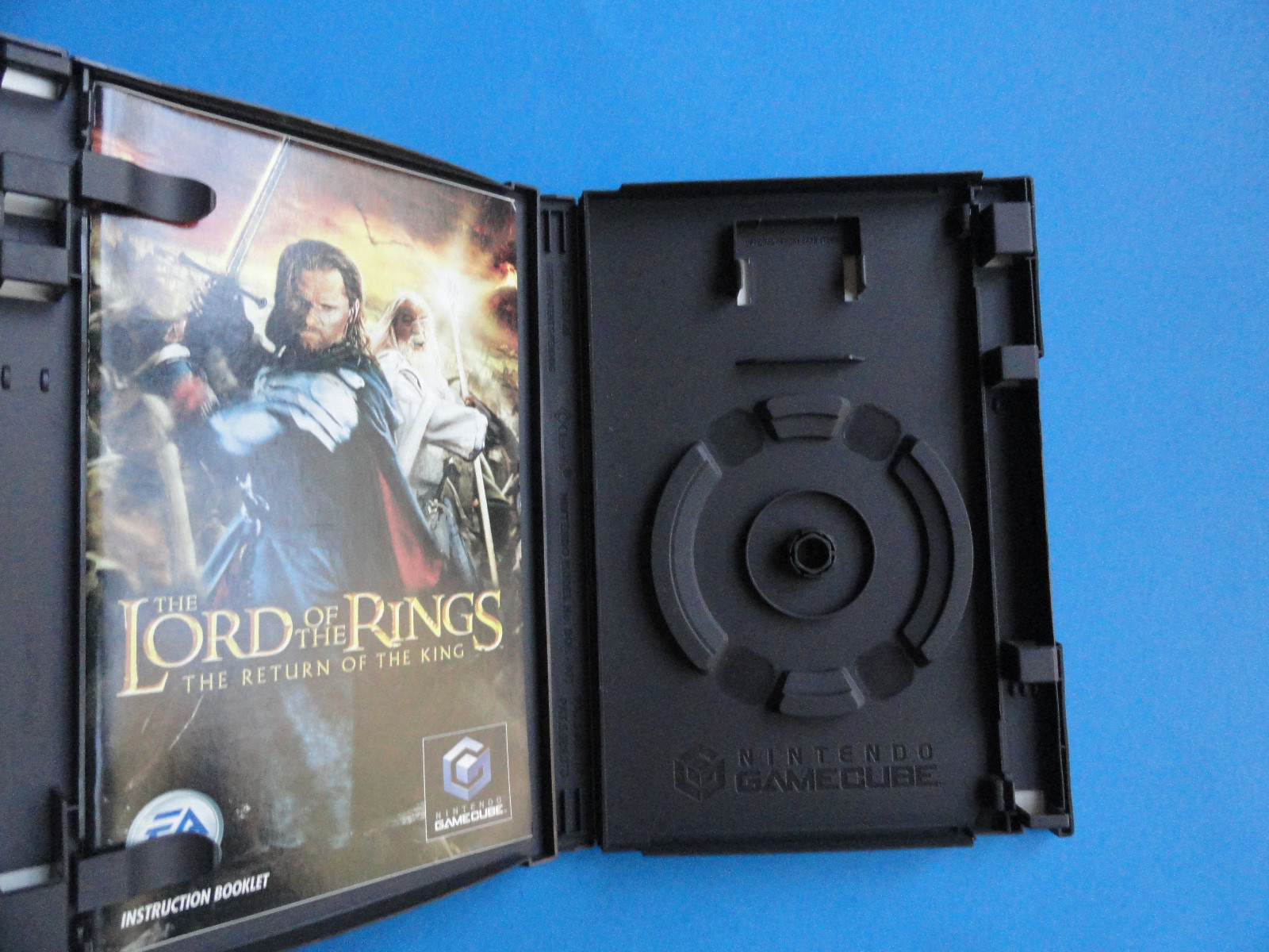 NO GAME- NINTENDO GAMECUBE THE LORD OF THE RINGS -CASE AND MANUAL ONLY-*NO GAME*