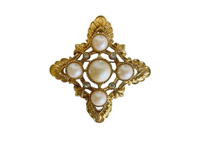 KJL Avon Kenneth Jay Lane Renaissance Collection Fx Pearl Brooch or Pendant 1989