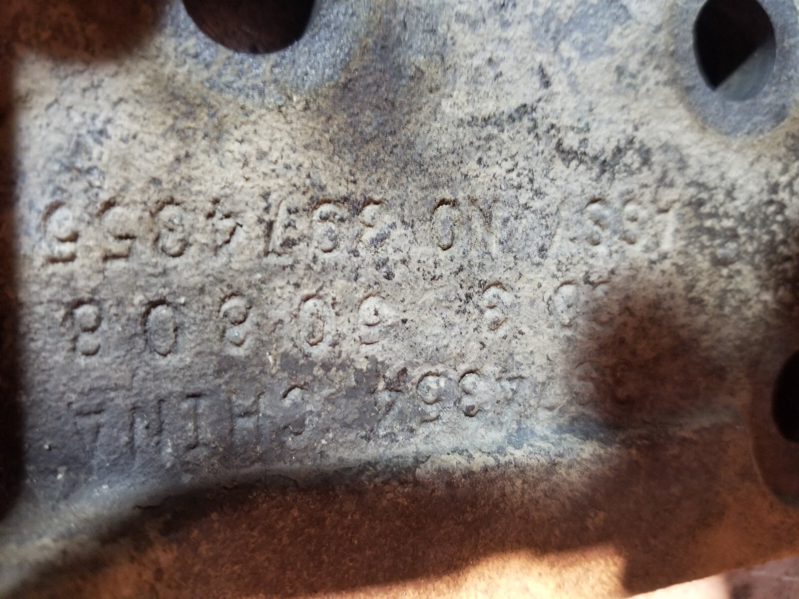 03-07 Dodge Ram Cummins 5.9L Engine 3974354 Ac compressor bracket 3974355 - Picture 3 of 7