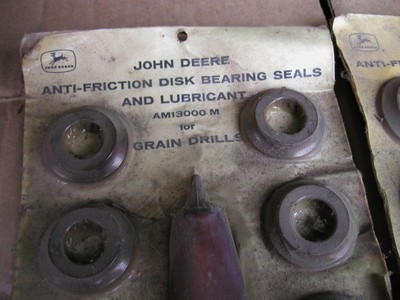 (3) John Deere NOS Old Stock Disk Bearing Seals & lubricant for grain drills