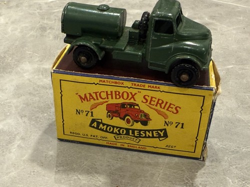 MATCHBOX 　No.71 Army Water Truck Matchbox 71a, Water Truck 200gal - Free Price Guide & Review