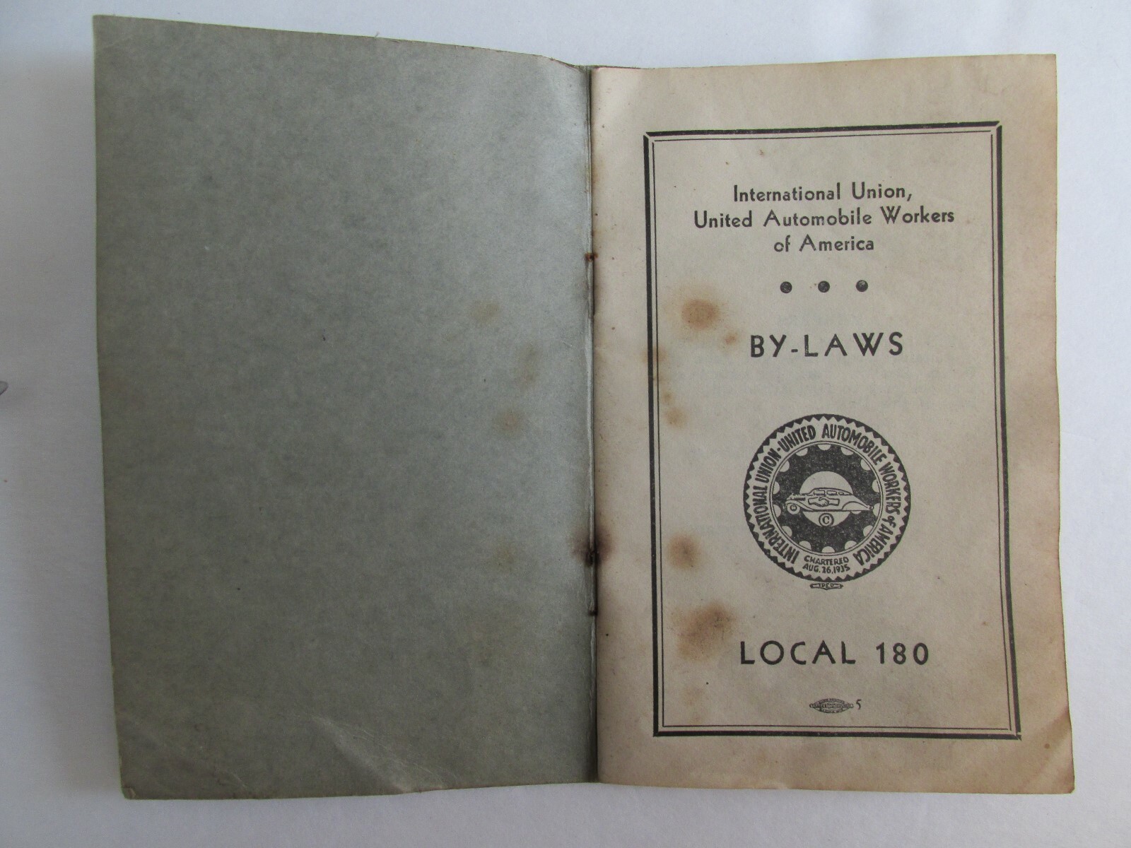 XX122 United Auto Automobile Workers Union local 180 1937 bylaws notebook