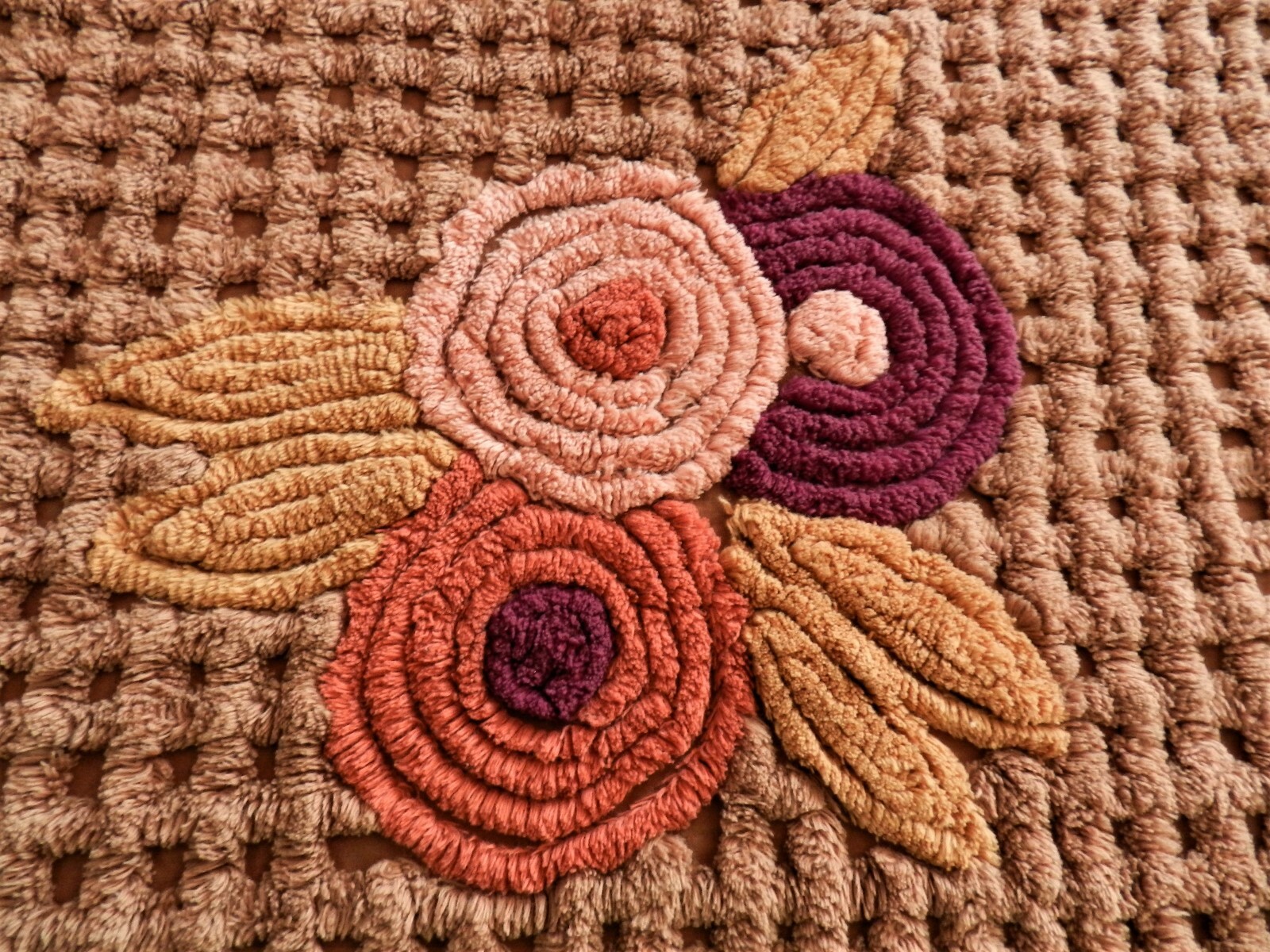 Plush Cocoa Heavy Chenille Full  Bedspread 90 x 105