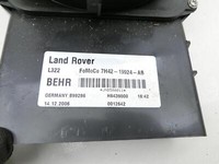 Land Range Rover III L322 Gebläsemotor Lüftermotor Heizungsgebläse Land Range Rover III L322 29.06.2007 YQO000030... Vorschau 2