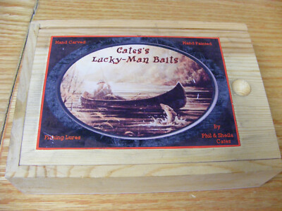 Vintage Pair of Cates Lucky Man Hand Carved Lure by Phil Sheila Cates Wood Box