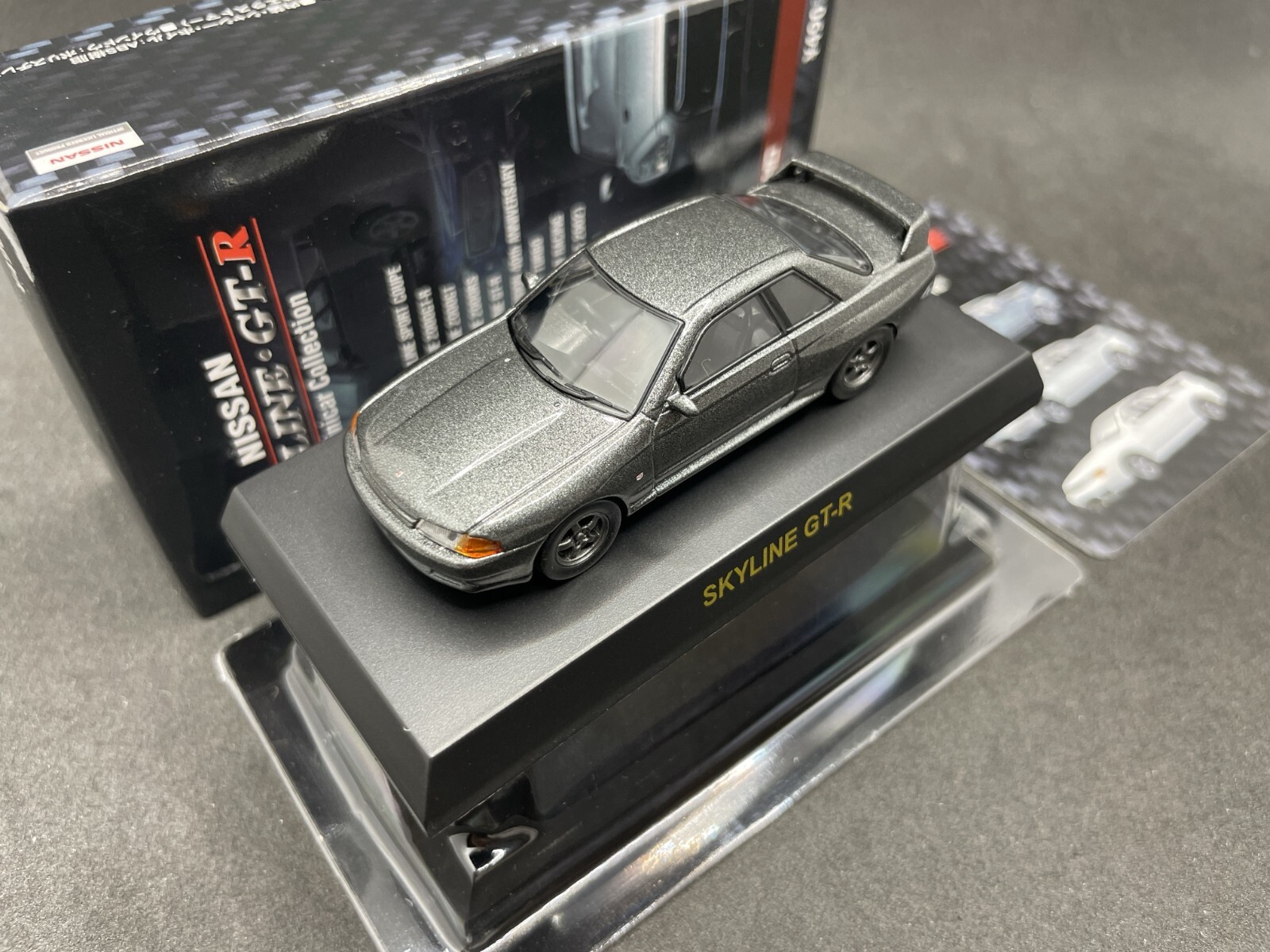 1/64 Kyosho Nissan Skyline GT-R Gray diecast model car 48E1