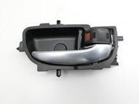 Toyota Auris II E18 15-19 5T Türgriff Griffmuschel Griff Innen Rechts Vorne Toyota Auris II E18 15-19 01.06.2016... Vorschau 1