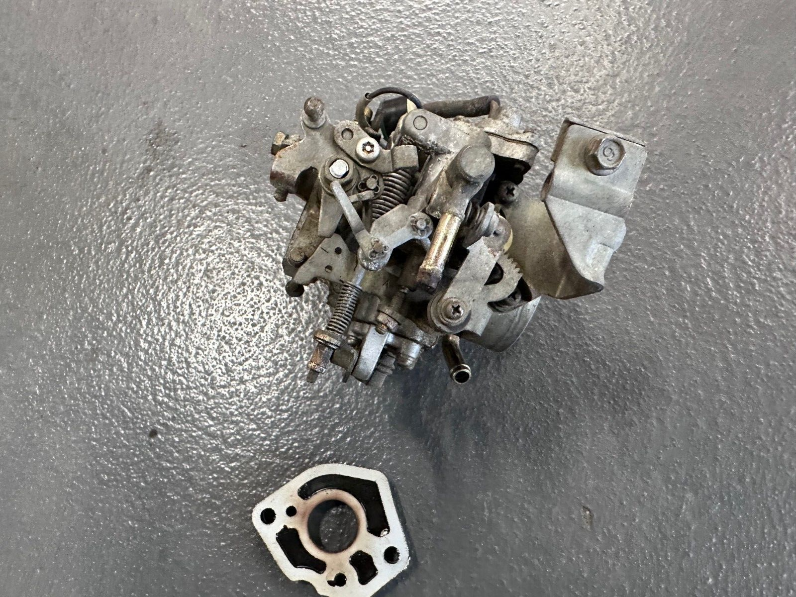 Cushman Truckster 897085 Carburetor 49 State Carb Daihatsu 327 Engine 898632B