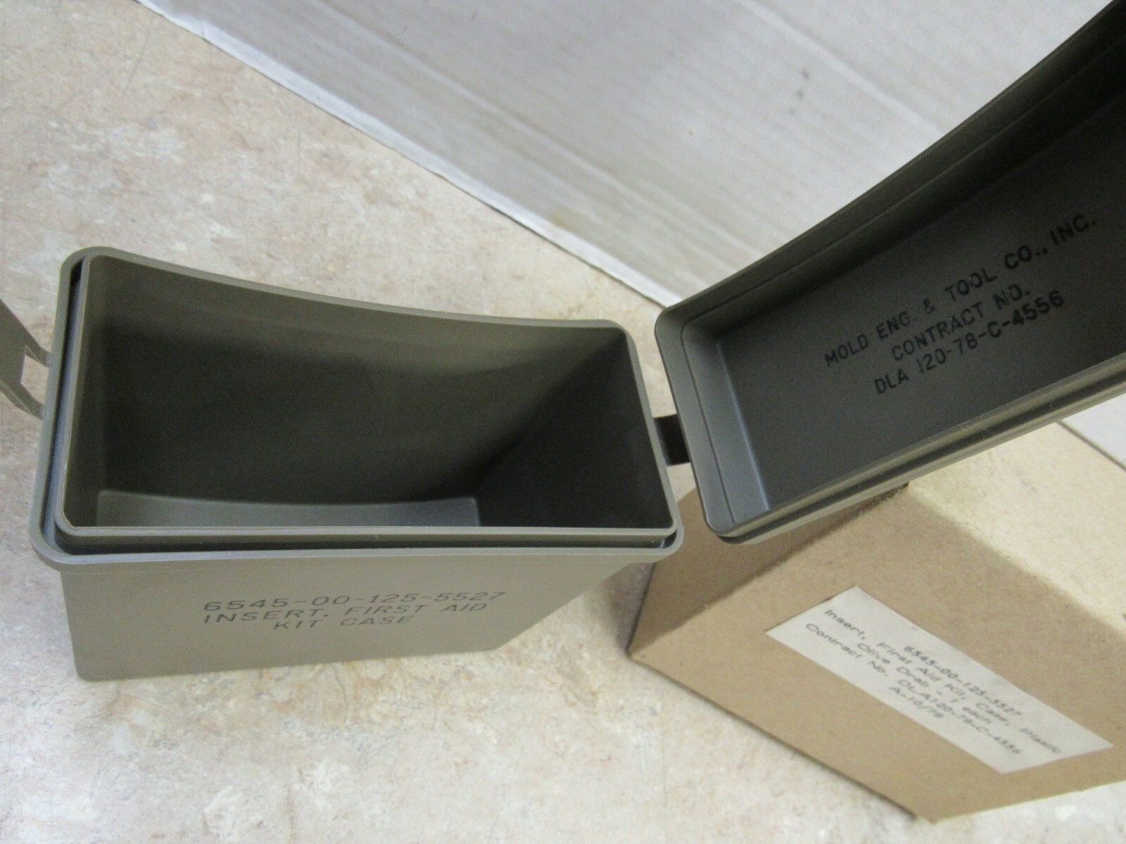 Post Vietnam Era US First Aid Kit Case Insert 1978 Dated NOS 6545-00-125-5527 