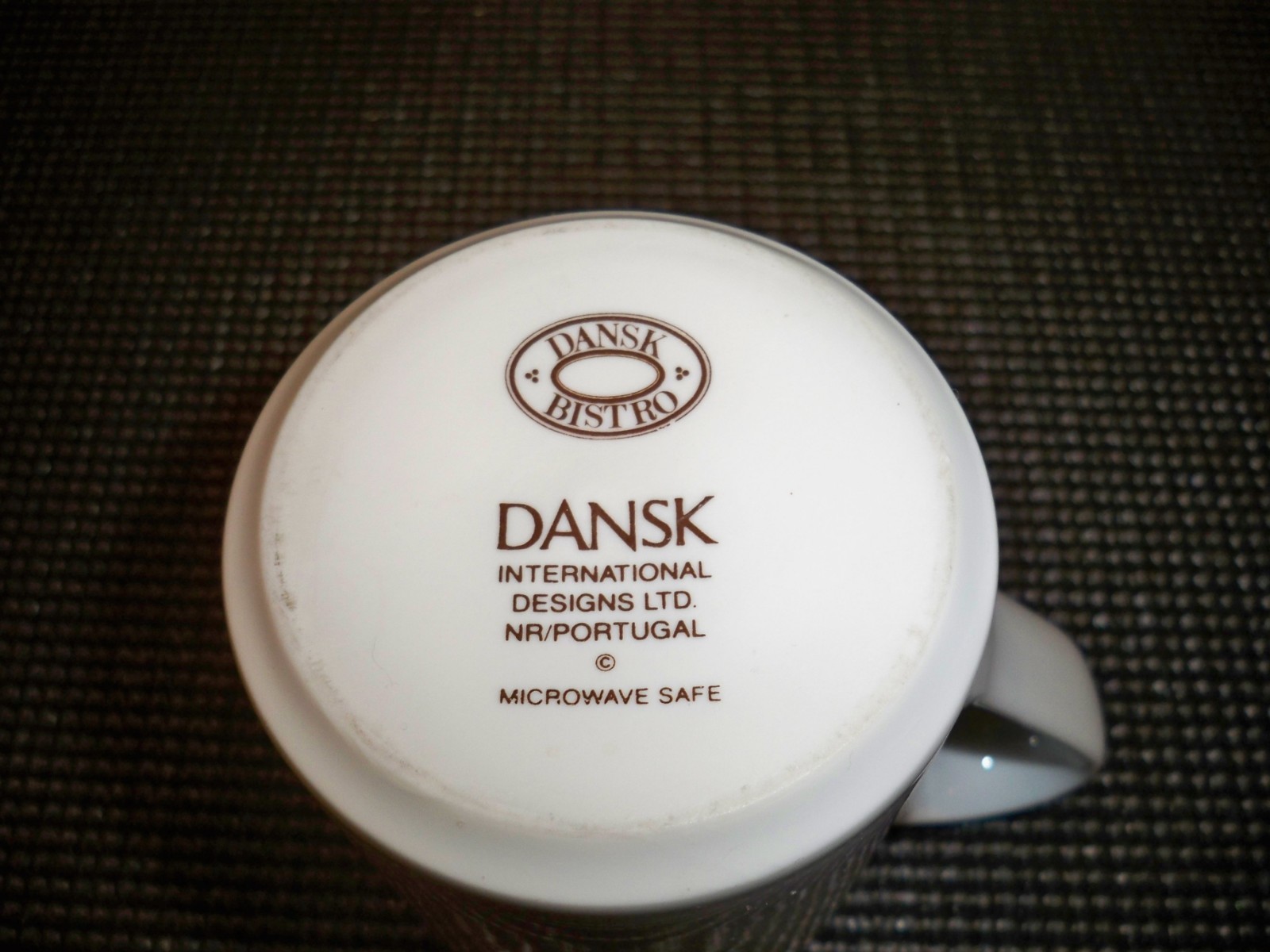 4 DANSK BISTRO MUGS LILLIHAVN  4'' 10 OUNCE