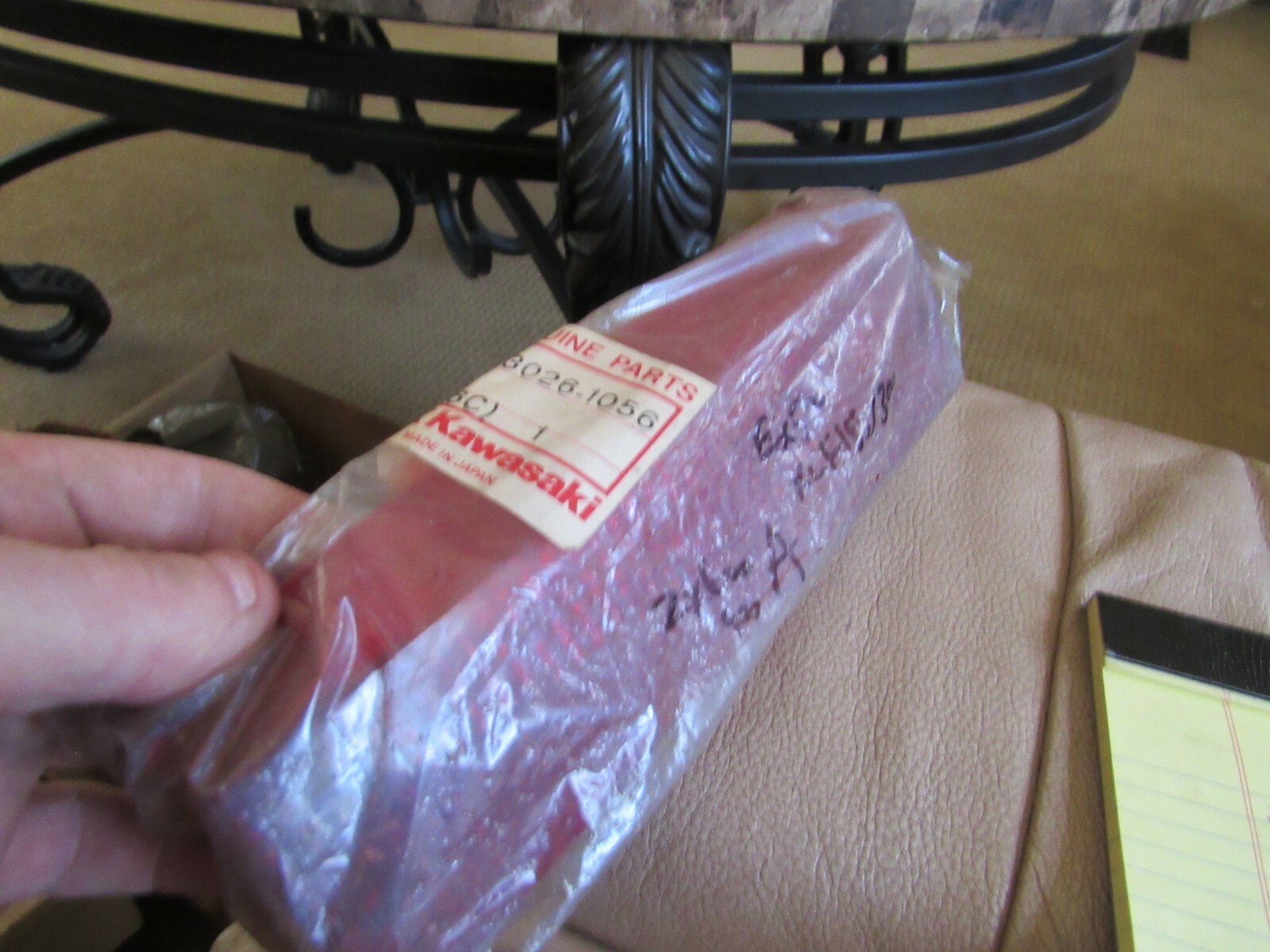 New KAWASAKI KLF185 EX500 ZX600 ZX900 TAIL LAMP LENS 23026