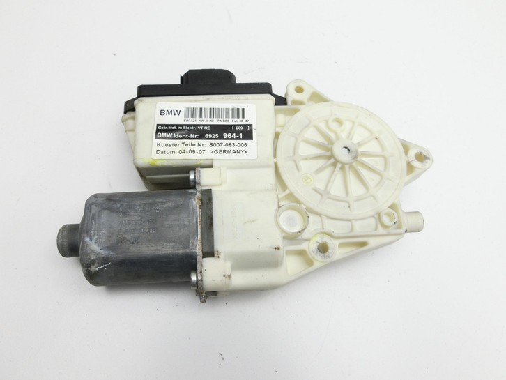 BMW X3 E83 18d LCI 08-11 Fensterhebermotor Rechts Vorne BMW X3 E83 18d LCI 08-11 08.12.2009 6925964 67626925964... Vorschau 3
