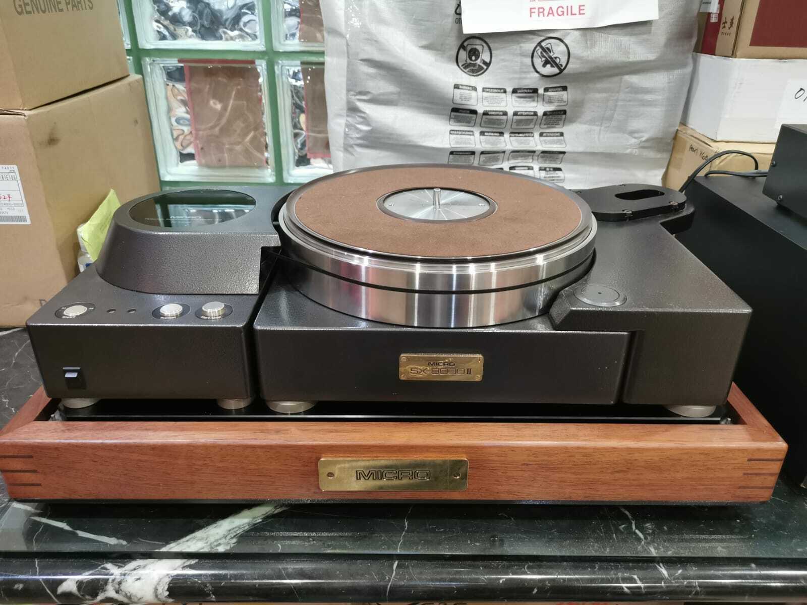 RSD MINI turntable おまけ付き 値下げしました Amazon.co.jp: Crosley CR6037A-SI RSD3 ミニターンテーブル 3
